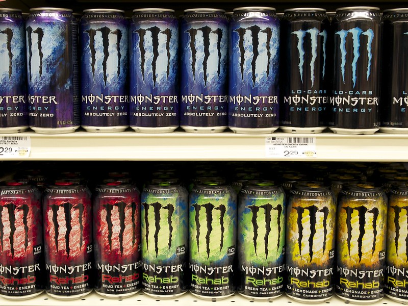 Analýza akcií Monster Beverage (MNST)